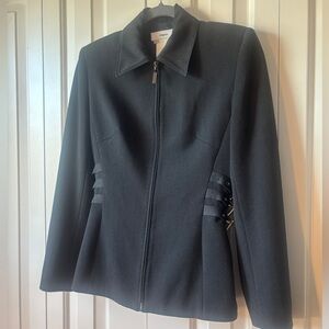 NWOT Vertigo Paris Zippered Blazer